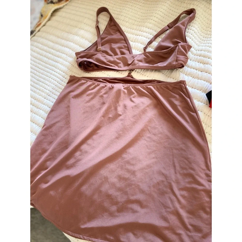 VICTORIA'S SECRET GOLD RHINESTONE CHAIN CUTOUT MINI DRESS MAUVE, SEXY ICON | Sm - Picture 4 of 5